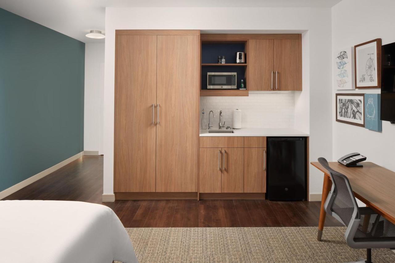 Element Asheville Downtown Экстерьер фото
